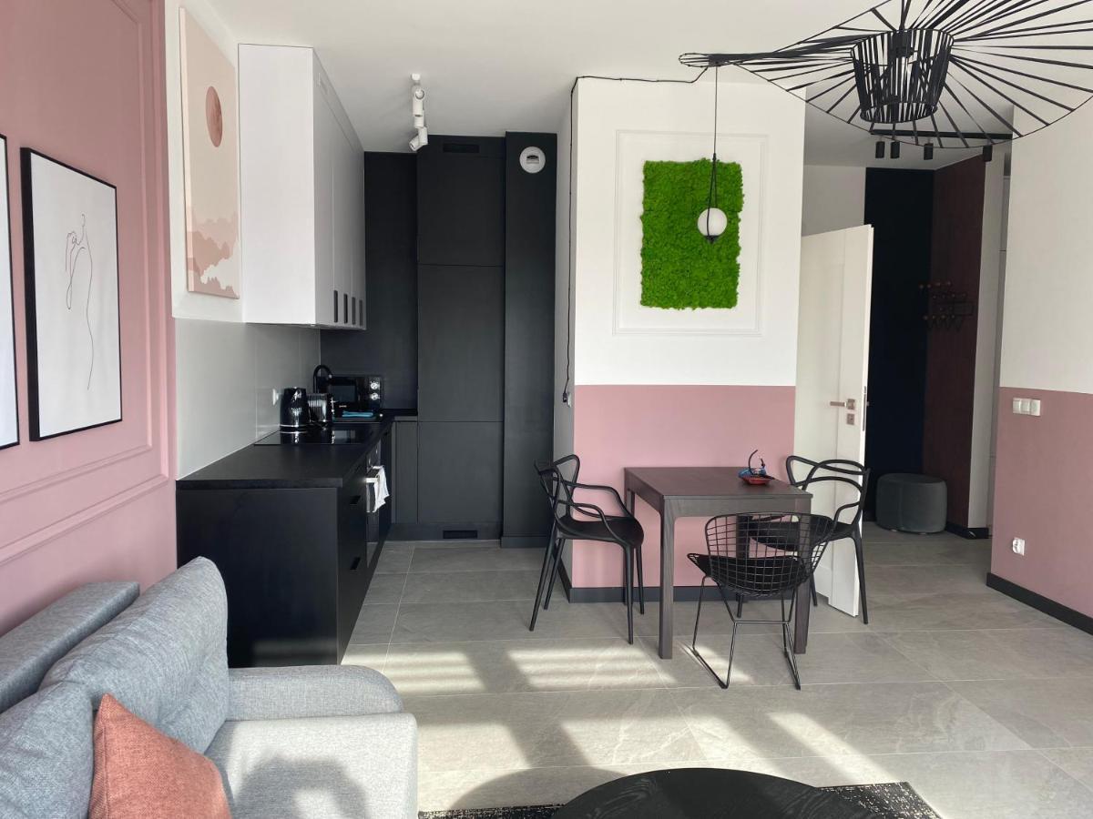 イェレニャ・グーラApartament Panorama Park*****アパートメント エクステリア 写真