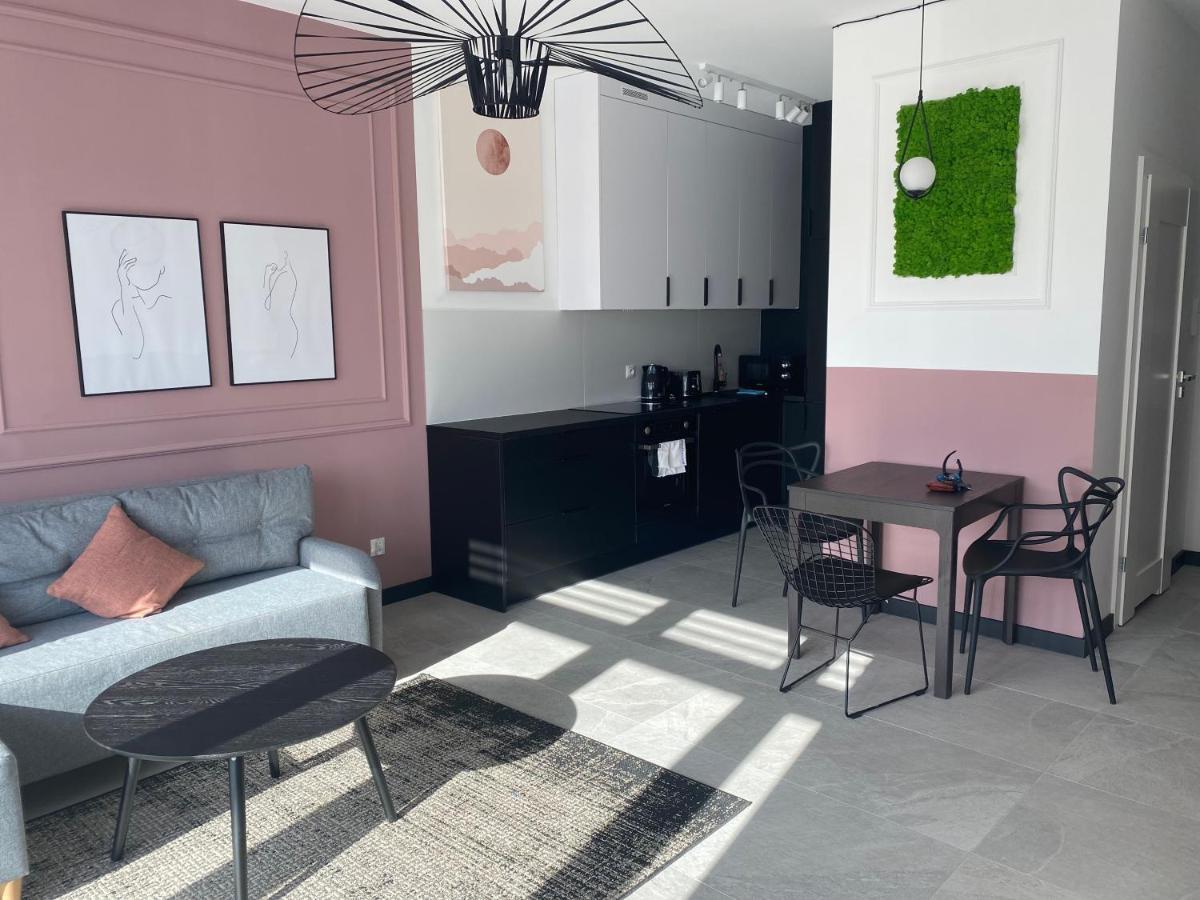 イェレニャ・グーラApartament Panorama Park*****アパートメント エクステリア 写真