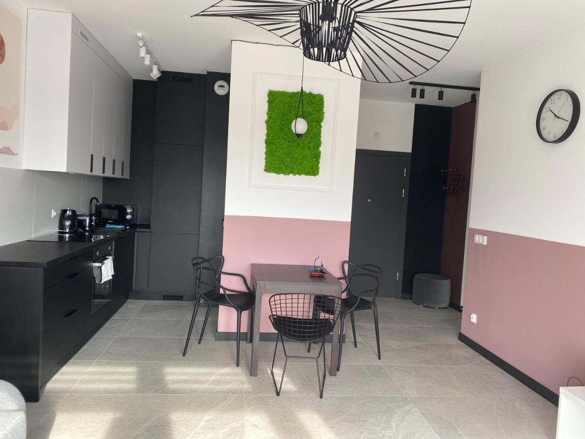イェレニャ・グーラApartament Panorama Park*****アパートメント エクステリア 写真